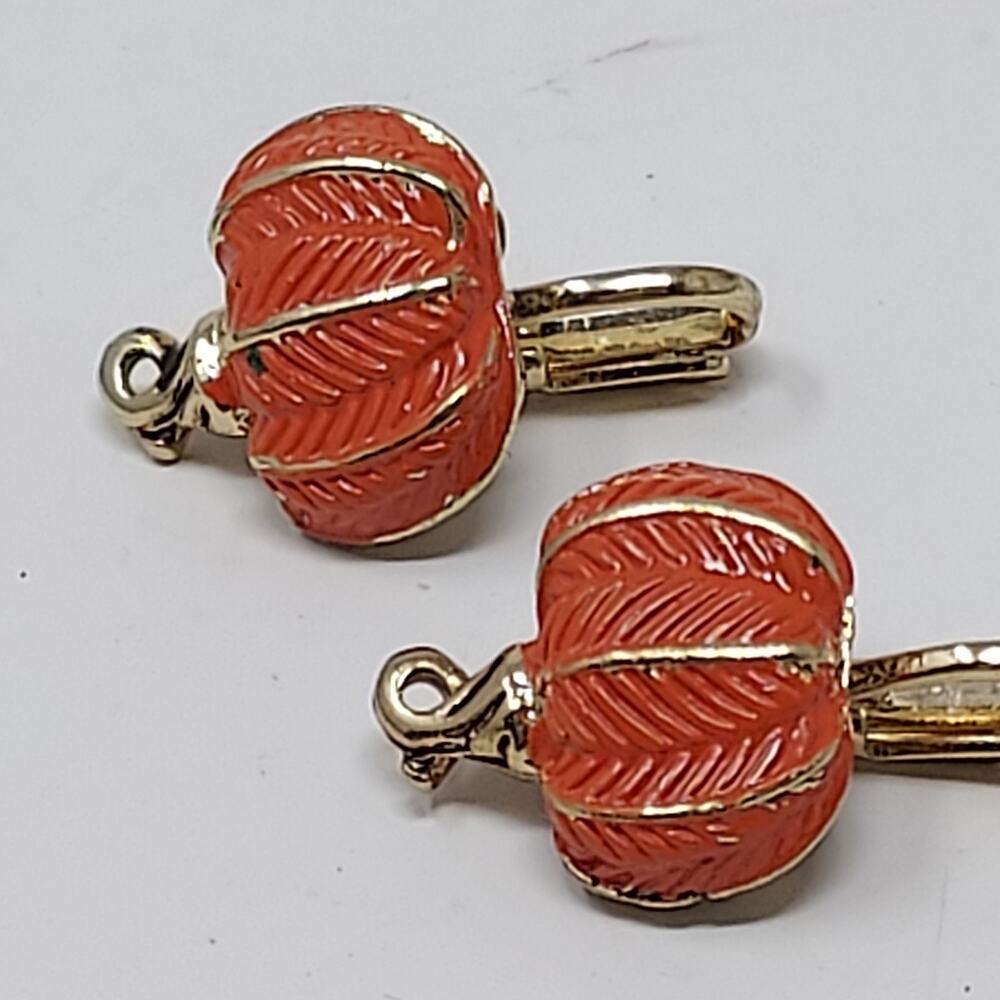 Vintage Pumpkin Gold Tone Enamel Clip On Earrings 1980s Signed TJG .5"